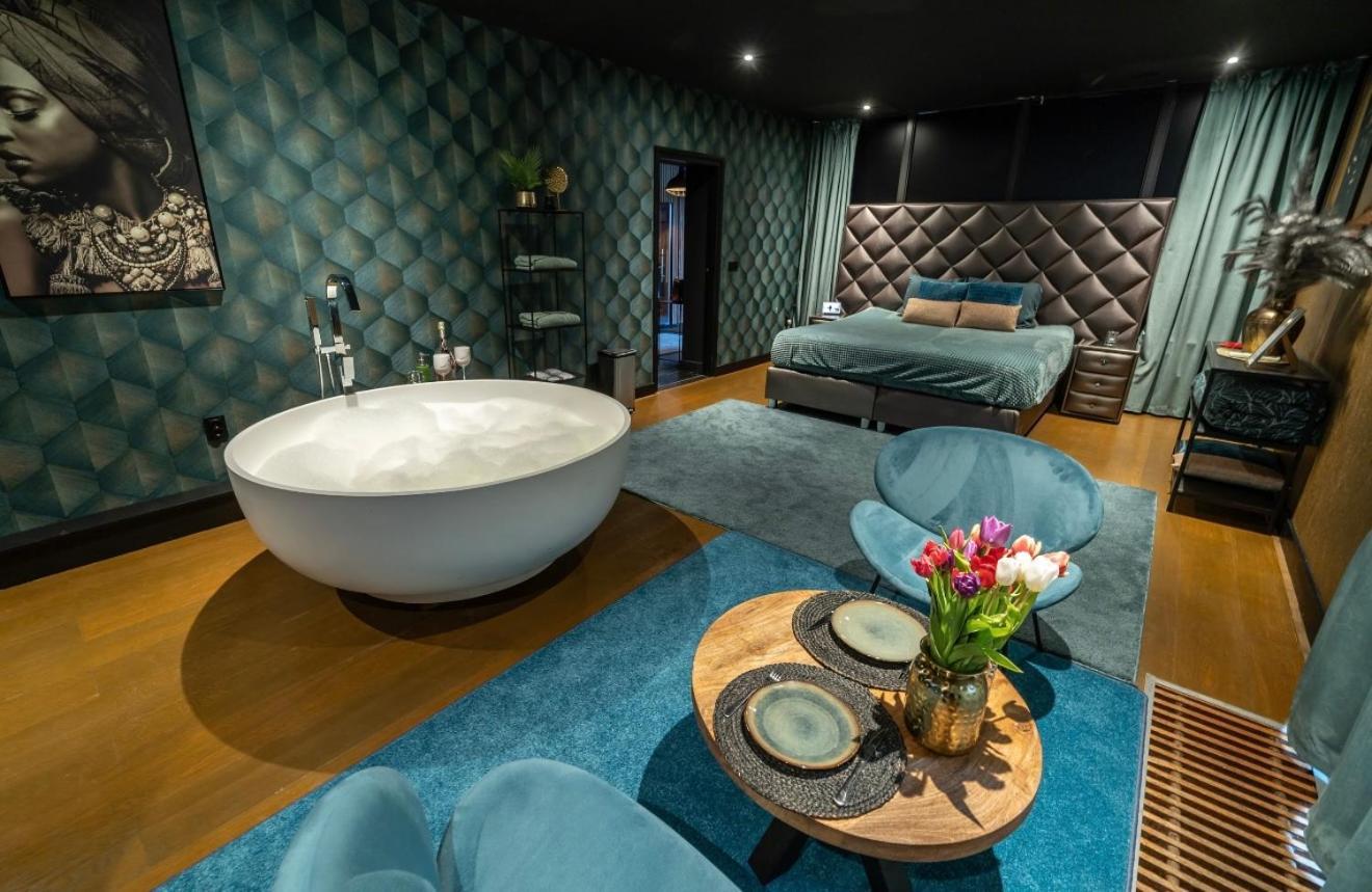De Luxe Bed &Wellness Villa Ден Бош Екстериор снимка